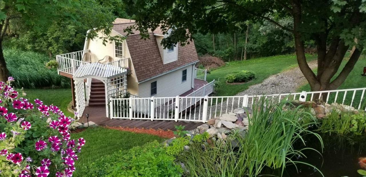 Vila Trickling Waters Retreat Marquette Exteriér fotografie